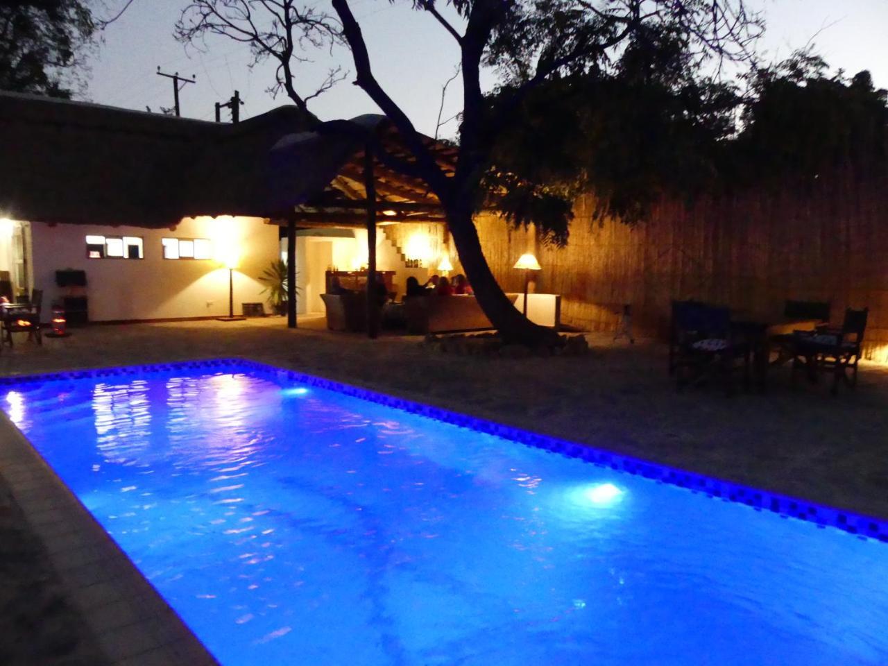 Wild Dogs Lodge Lusaka Exterior photo